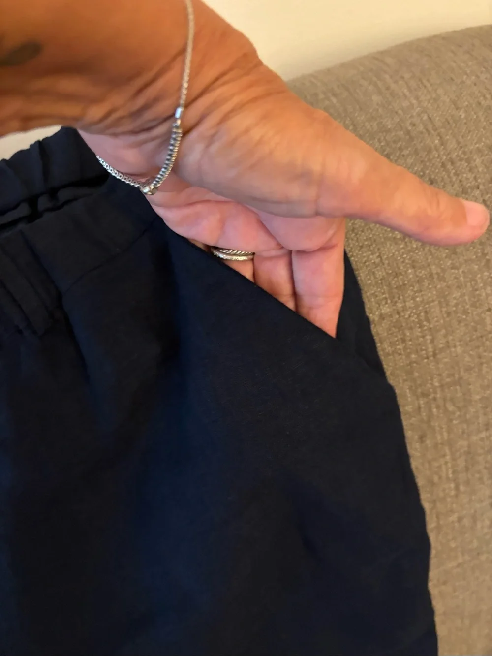 Quince Navy blue linen pants